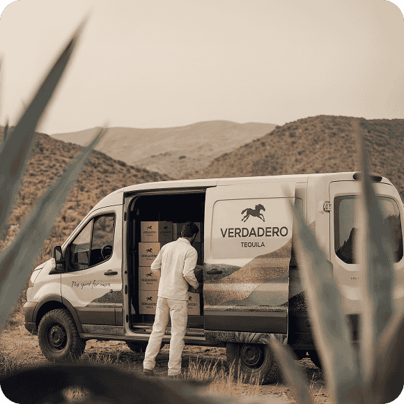 Verdadero Tequila label and packaging, designed by CreativeWise